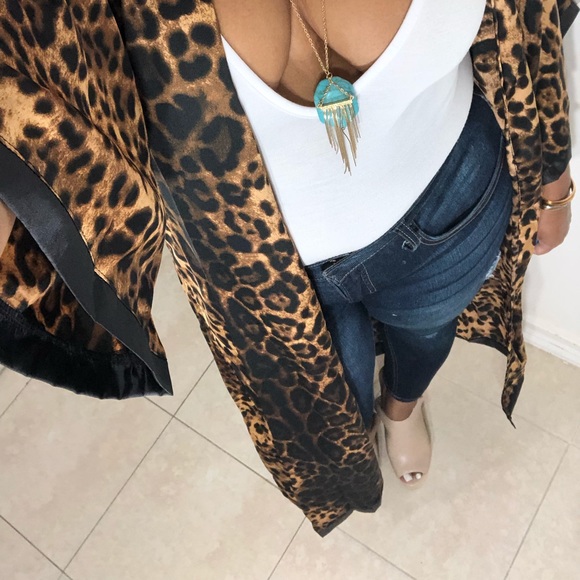 Leopard Print Long Kimono - Picture 6 of 6